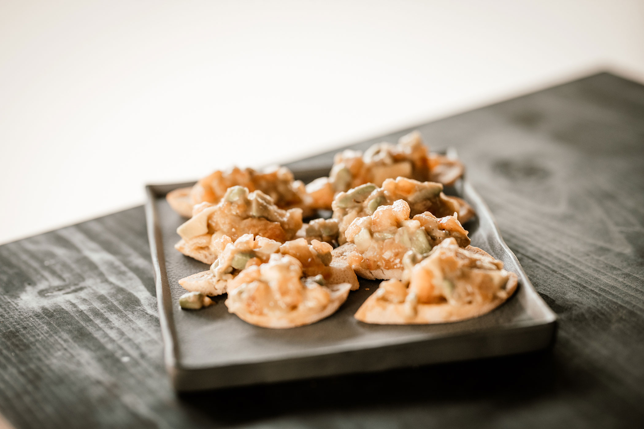 Chillen im Stochas - Wedding - Detailaufnahme Brötchen - Hotel Sonnleiten