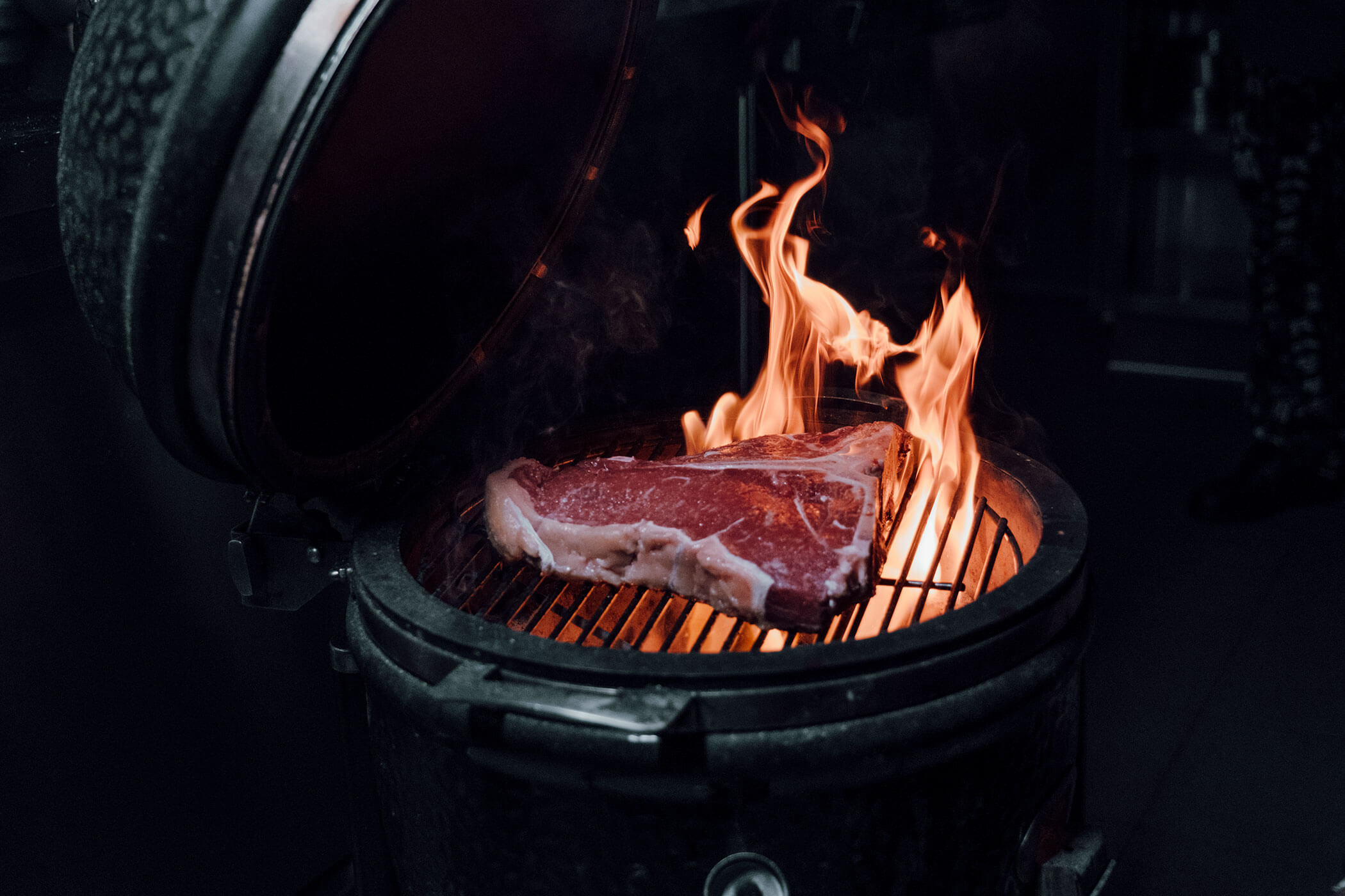 Stochas - Steak auf Grill